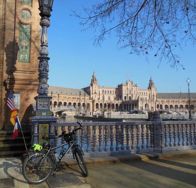 0208 DSCN0148 Seville Plaza de Espana