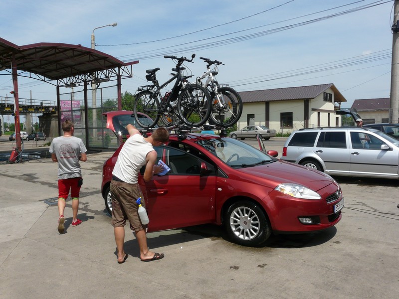 02 P1210034 Clean Car