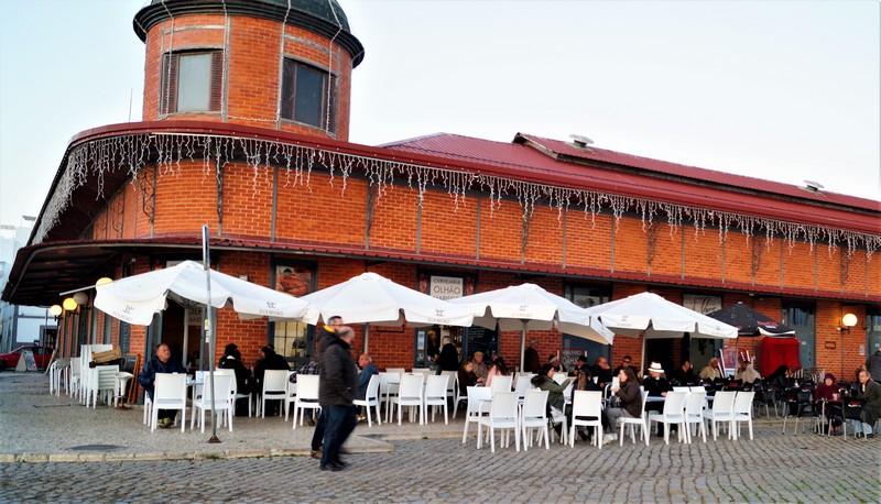 035 Olhao Promenade Marina Restaurang