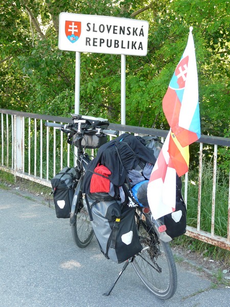 0469 P1110694 Slovenian Border Komarno