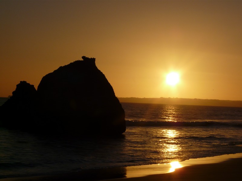 0819 P1190436 Alvor Dos Hermaoes (two brothers)