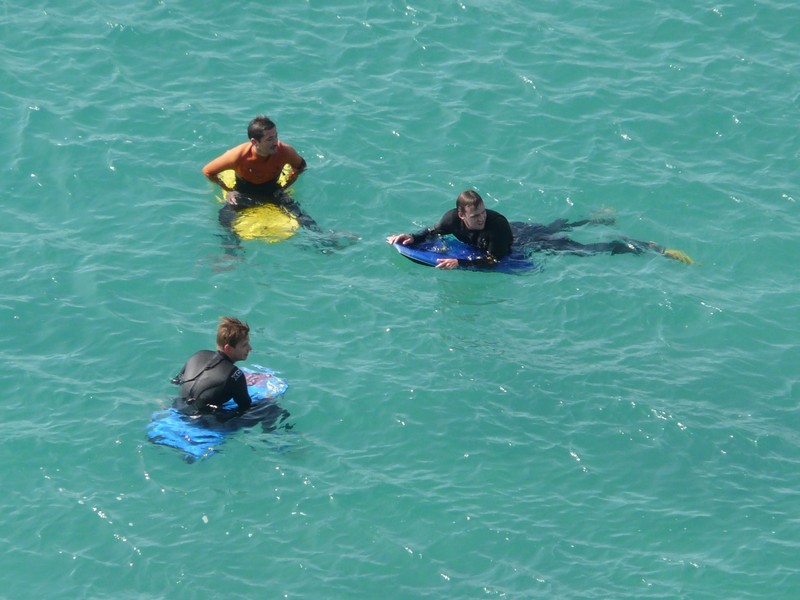 0872 P1190468 Surfers Sagres