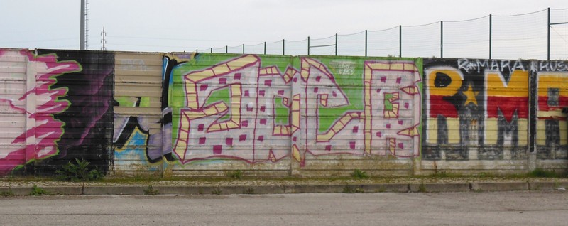 0997 DSCN0543 Olhao Grafitti