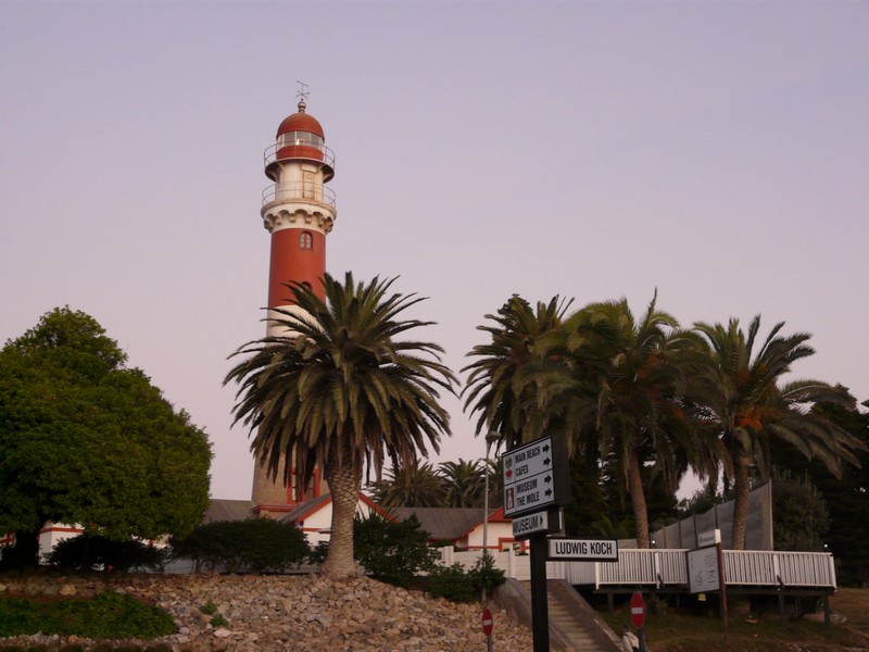 195b  P1260735 Lighthouse
