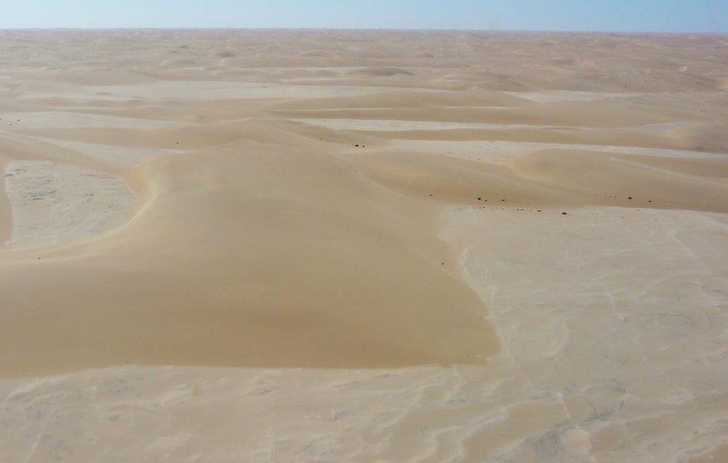 231q P1270081 Namibia Dunes