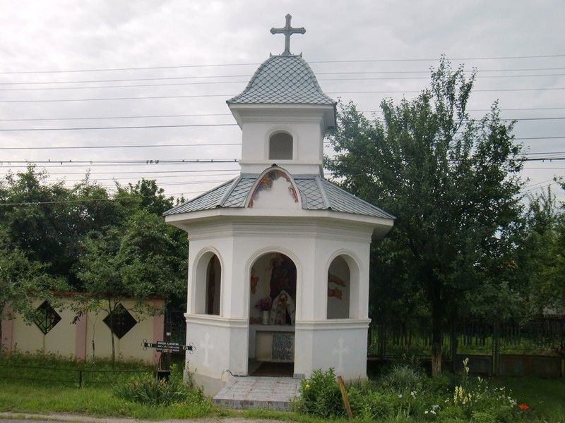 CIMG0948 Chapel  E of Bucharest