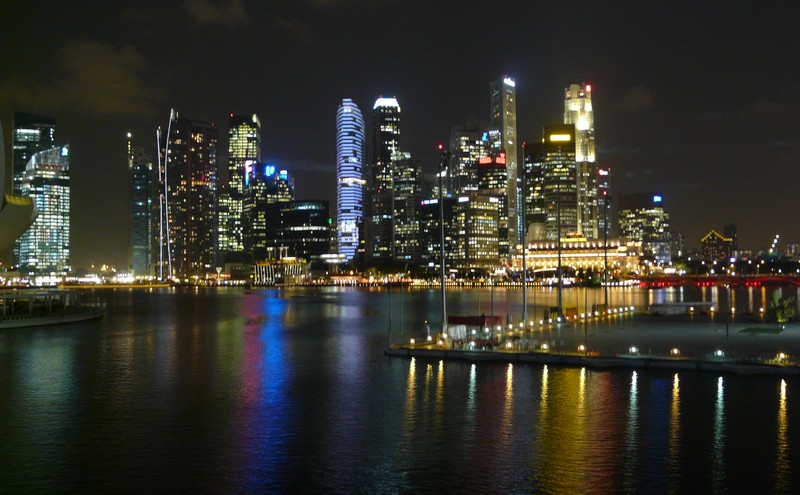 P1090561 Downtown Singapore across Marina Bay