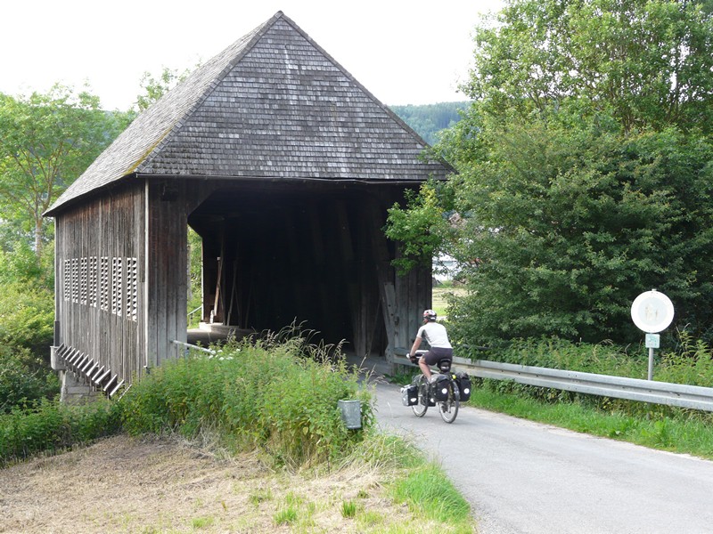 P1150518 Covered Bridge near Immendingen