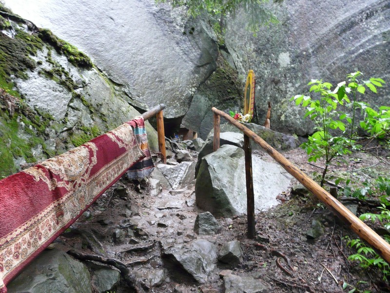 P1200688 Agapia Veche Cave