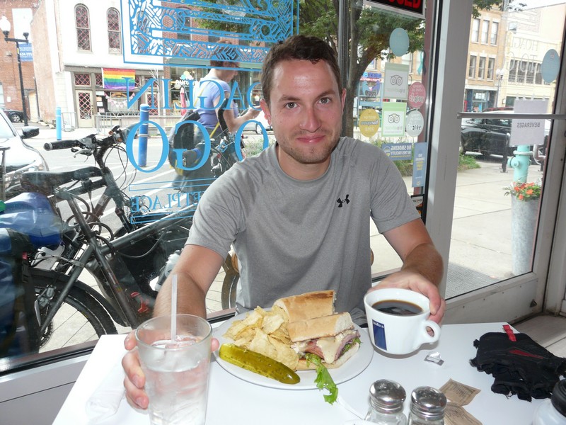 P1270813 Indy sandwich chris