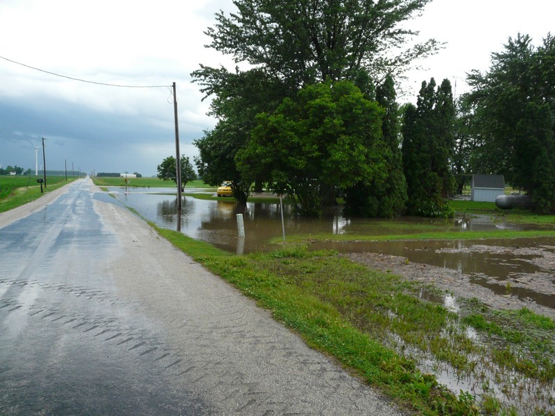 P1270883 flooded lawn