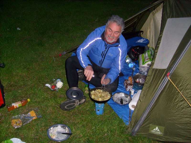 S7302357 Cooking Potatos